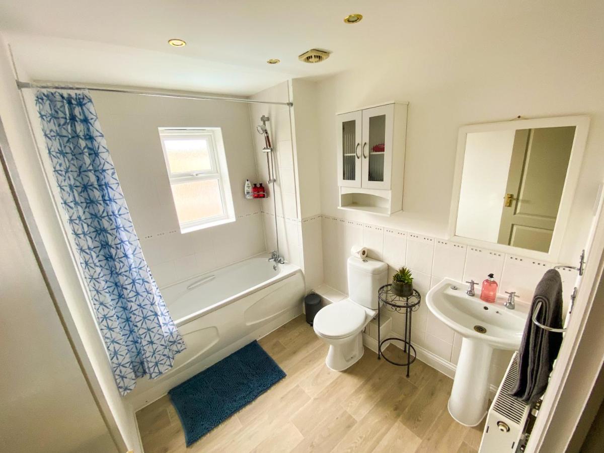 Kings Quarters Boutique Rooms Hartford  エクステリア 写真