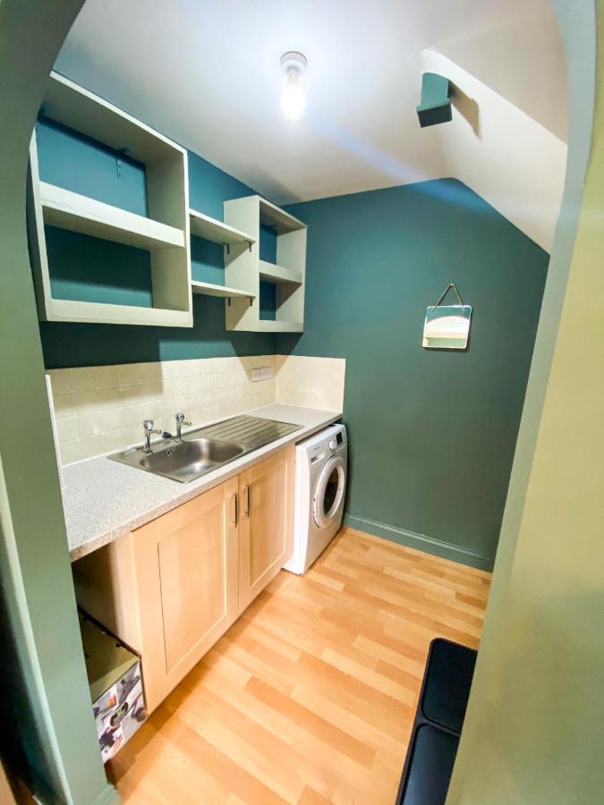 Kings Quarters Boutique Rooms Hartford  エクステリア 写真