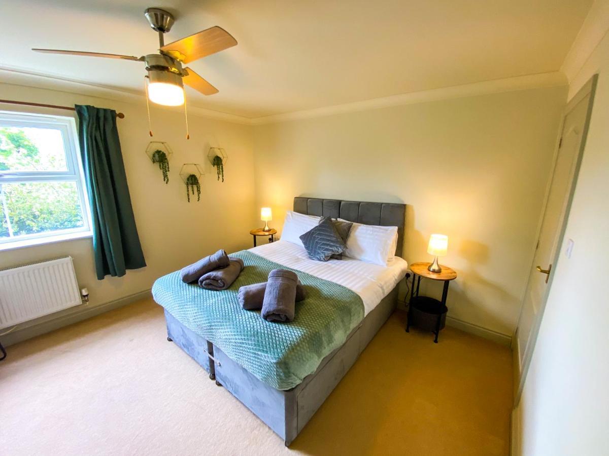 Kings Quarters Boutique Rooms Hartford  エクステリア 写真